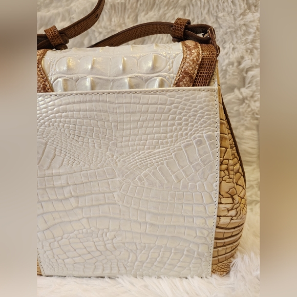 Brahmin Margo Crossbody Bag In Dune Alamosa - Picture 7 of 11